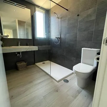 Exclusivo En Urbanizacion Roche Villa *