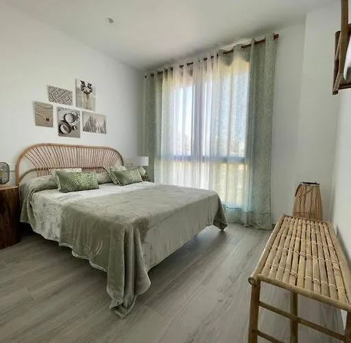 Exclusivo En Urbanizacion Roche Villa