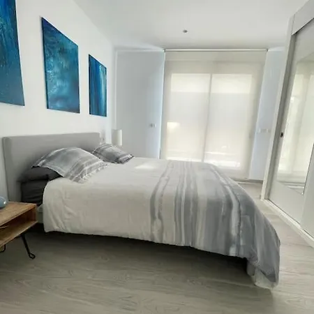 Villa Exclusivo En Urbanizacion Roche *