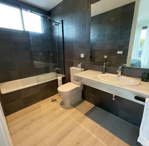 Exclusivo En Urbanizacion Roche Villa Conil De La Frontera