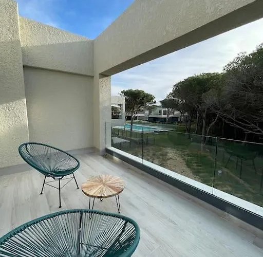 Exclusivo En Urbanizacion Roche Villa *