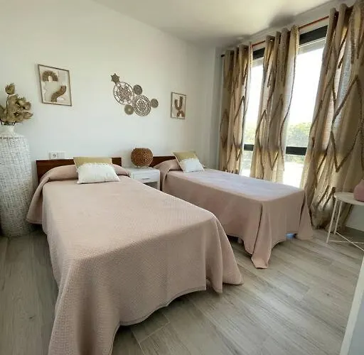 Exclusivo En Urbanizacion Roche Villa *